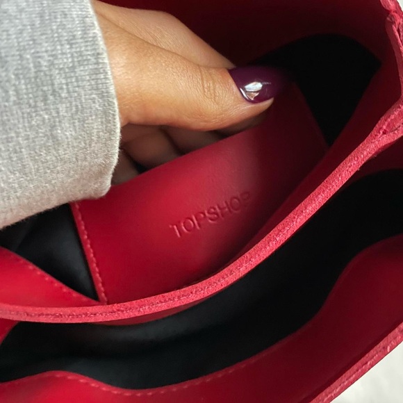 Topshop Red Leather Crossbody Bag - Picture 7 of 8
